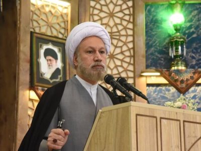 امام جمعه شیراز: خرمشهرهای زیادی برای فتح در پیش‌ روی ملت ایران است