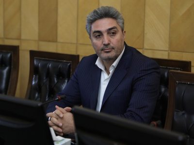 بازنگری در مجازات قتل فرزند توسط پدر با موانع شرعی و فقهی روبه‌رو خواهد شد