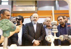 باید عرصه فعالیت برای بخش خصوصی واقعی در صنعت نفت و گاز فراهم شود