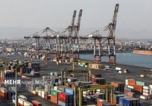 تجارت ۵.۸ میلیارد دلاری در فروردین؛ سهم ۳ میلیارد دلاری صادرات
