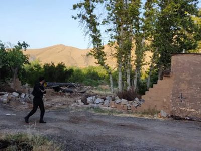 تخریب ساخت‌ و سازهای غیرمجاز در باغات قصردشت شیراز