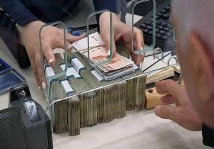 تدوین الگوی بومی هشداردهی سریع برای شناسایی و بازسازی بانک‌های ضعیف