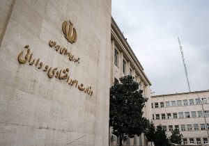 تعویق معرفی وزیر اقتصاد و دارایی؛ رئیس‌جمهور در مهلت قانونی اقدام می‌کند