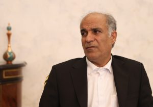 تلاطم بازار ارز ناشی از عوامل غیراقتصادی و سیاسی است