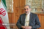 تناقض در گفتارهای ترامپ، از بی‌سر و سامانی حکومت آمریکا حکایت دارد