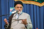 توجه به معیشت معلمان در دستور کار دولت باشد