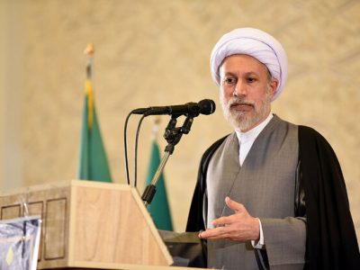 حوزه های علمیه فارس مسیر تحقق پیام رهبر معظم انقلاب را دنبال کنند