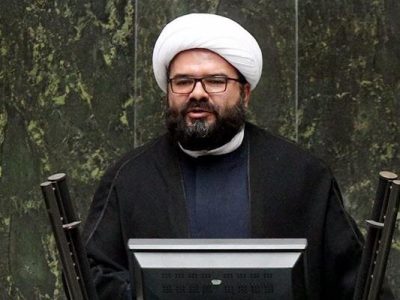دولت تسهیلات کافی برای زلزله‌زدگان کاشمر پرداخت نکرده است