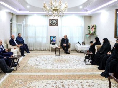 دیدار رئیس‌جمهور پزشکیان با خانواده شهدای خدمت