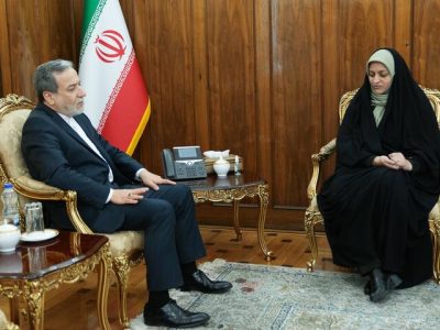 دیدار سرکنسول جدید جمهوری اسلامی ایران در آلماتی قزاقستان با عراقچی