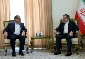 دیدار عراقچی با اعضای حماس