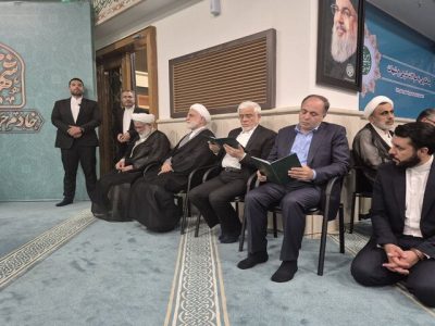 عارف در مراسم گرامی داشت شهدای خدمت حضور یافت