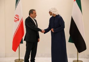 عراقچی با وزیر خارجه امارات دیدار کرد