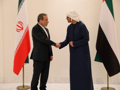 عراقچی با وزیر خارجه امارات دیدار کرد