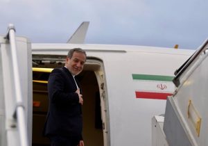 «عراقچی» راهی عربستان شد