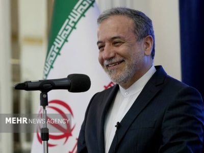 عراقچی: مقداری مواضع دو طرف به یکدیگر نزدیک شده است