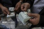 عقب‌نشینی دوباره تتر به کانال ۷۰ هزار تومان؛ دلار اصلاح خواهد کرد؟