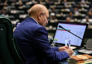 قالیباف دستور پیگیری وضعیت اسکان آسیب‌دیدگان خرشت را صادر کرد