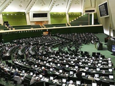 مجلس از توضیحات میدری قانع شد