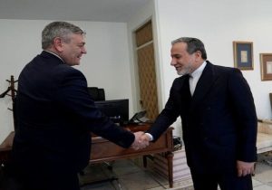 معاون وزیر خارجه روسیه با عراقچی دیدار کرد