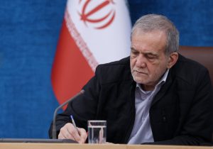 پزشکیان درگذشت مادر شهیدان دیانتی را تسلیت گفت