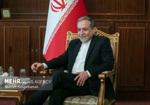 پیام تبریک وزیر امور خارجه به پاپ لئون چهاردهم رهبر جدید کاتولیک‌ها