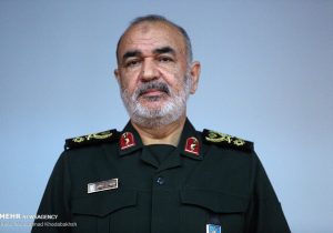 پیام تسلیت فرمانده کل سپاه در پی درگذشت والده شهیدان «دیانتی»
