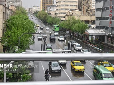 پیش‌بینی وزش باد شدید و رعدوبرق پراکنده در تهران