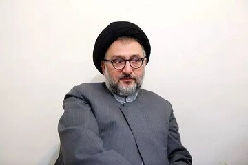 توصیه ویژه روحانی اصلاح‌طلب به نظامیان: ‏بخشی از گلوله ها را برای داخل ایران نگه دارید!/ ‏جاسوس هایی در داخل بی شرافت تر از دشمن هستند