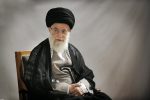 موافقت رهبر انقلاب با عفو و تخفیف مجازات جمعی از محکومان