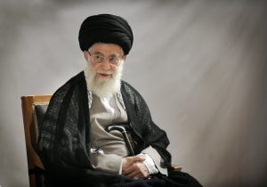 موافقت رهبر انقلاب با عفو و تخفیف مجازات جمعی از محکومان