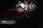 آتش بازی و نورافشانی در ورزشگاه آزادی برای صعود تیم ملی