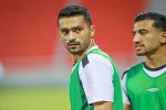 کریمی: داور ما را خیلی عصبانی کرد؛ مهاجم قطر باید اخراج می شد