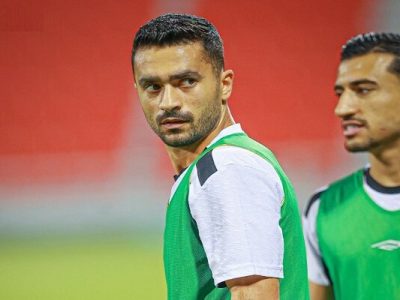 کریمی: داور ما را خیلی عصبانی کرد؛ مهاجم قطر باید اخراج می شد