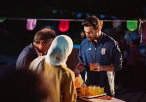 یا علی‌مدد ملی‌پوشان فوتبال به مهمانی بزرگ غدیر+فیلم
